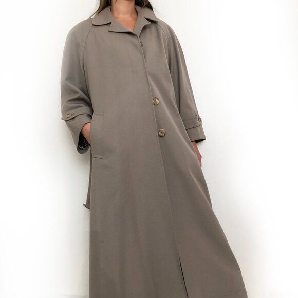 Vintage Wool Overcoat by Aquascutum - Picture 12 of 12